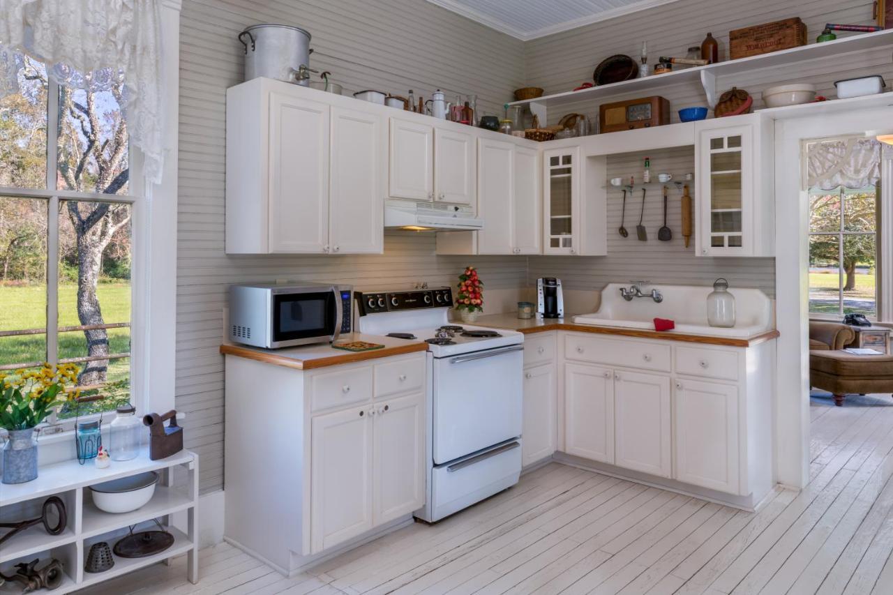 Maison D'Memoire Bed & Breakfast Cottages Rayne Exterior foto