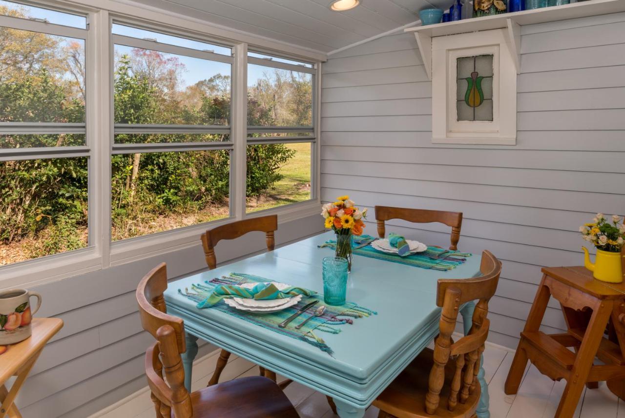 Maison D'Memoire Bed & Breakfast Cottages Rayne Exterior foto